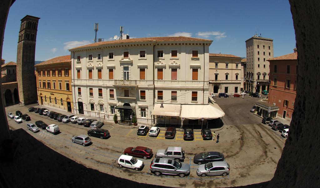 Grande Albergo Quattro Stagioni Rieti Exterior photo